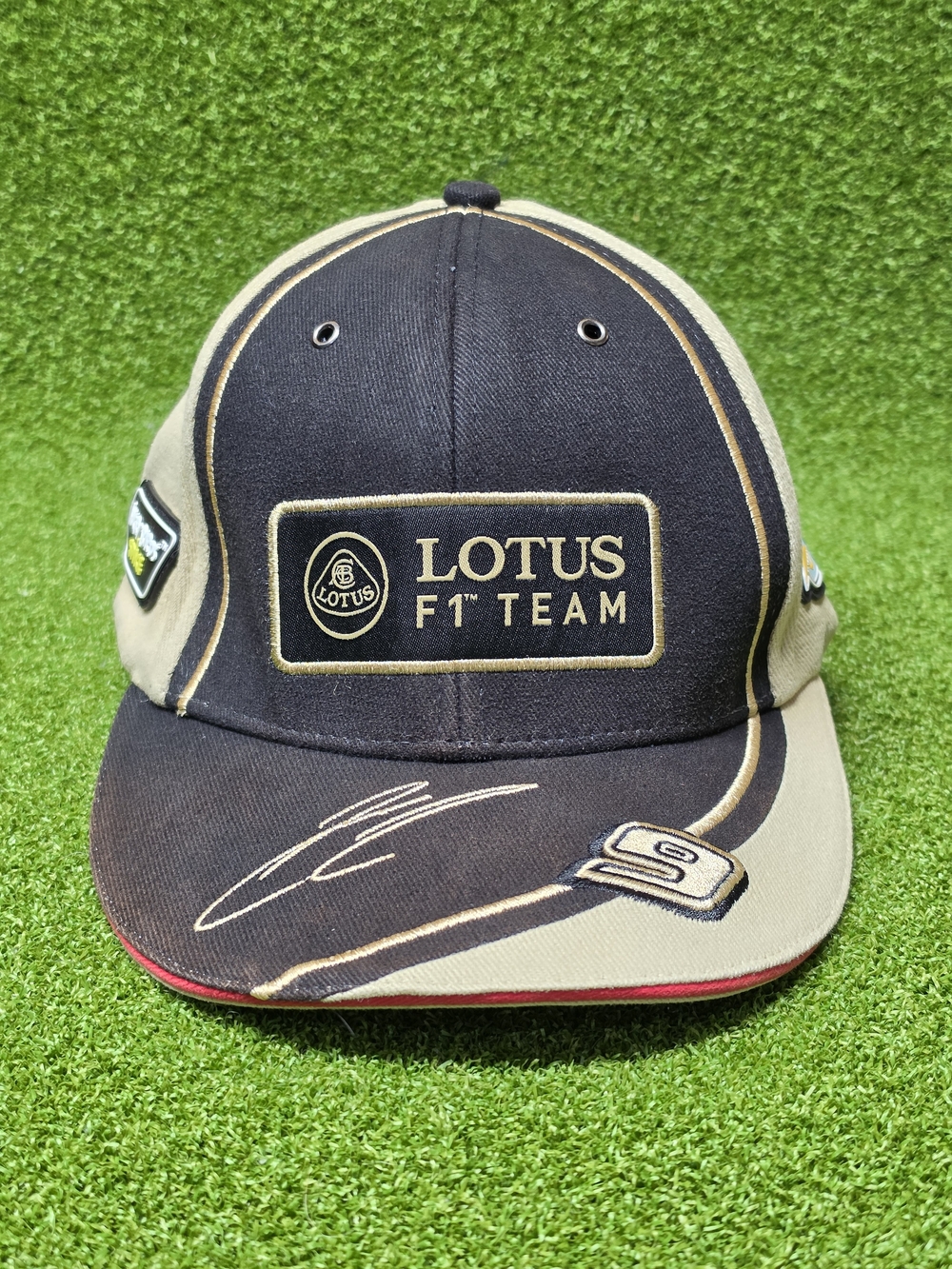 Kimi Raikkonen Iceman #9 Lotus F1 Formula Team Racing Hat Mens OS Official